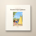 Wachten bij de glijbaan – voorkant, hardcover prentenboek